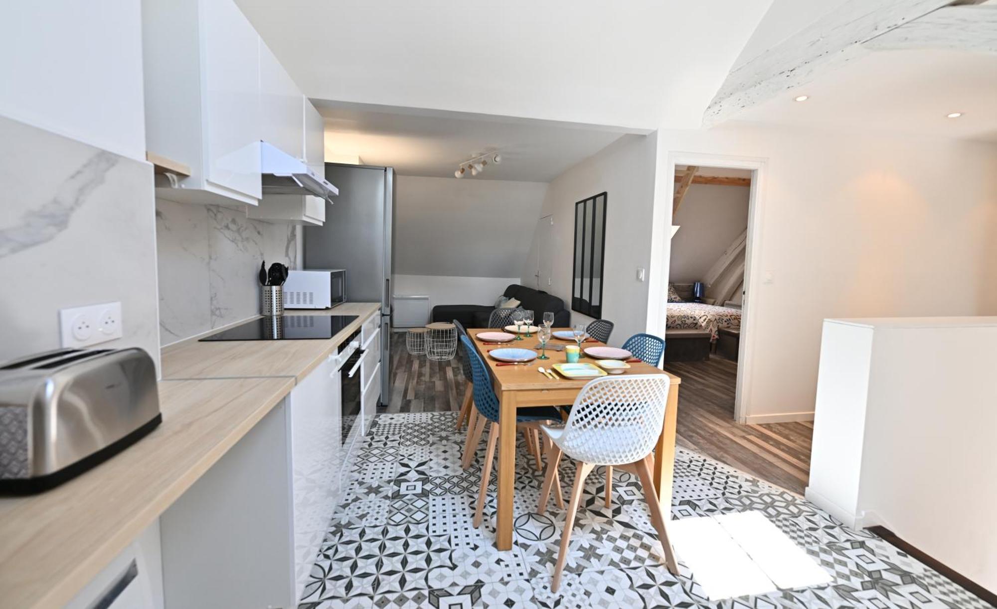 3 Appartements Premium Au Pied De La Cathedrale - Hypercentre Sens Luaran gambar