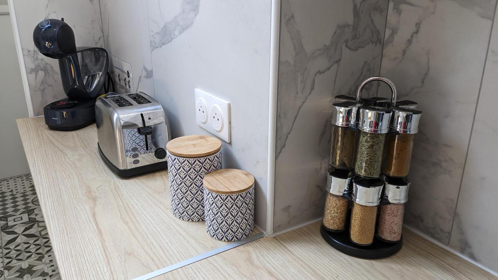 3 Appartements Premium Au Pied De La Cathedrale - Hypercentre Sens Bilik gambar