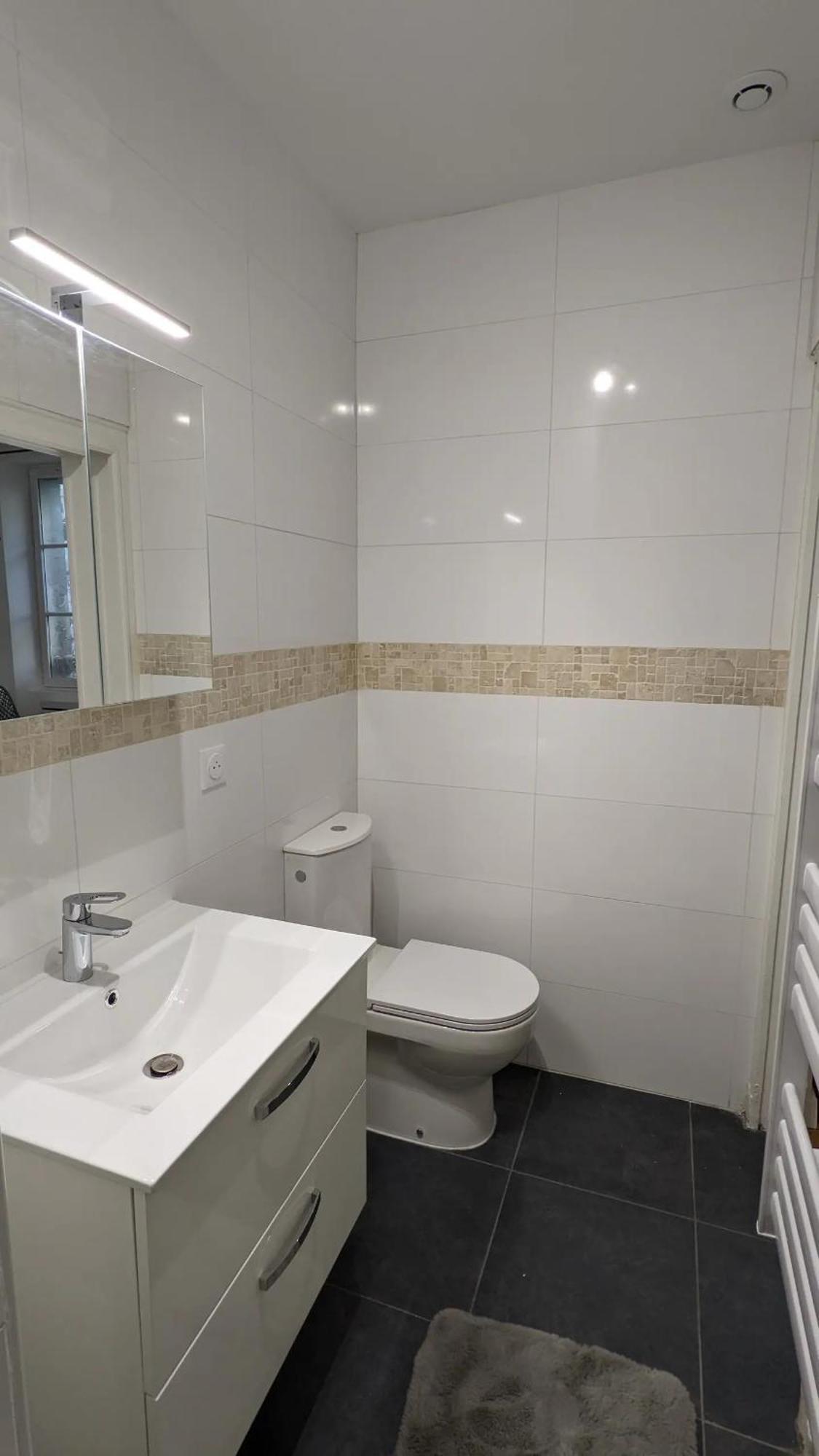 3 Appartements Premium Au Pied De La Cathedrale - Hypercentre Sens Bilik gambar