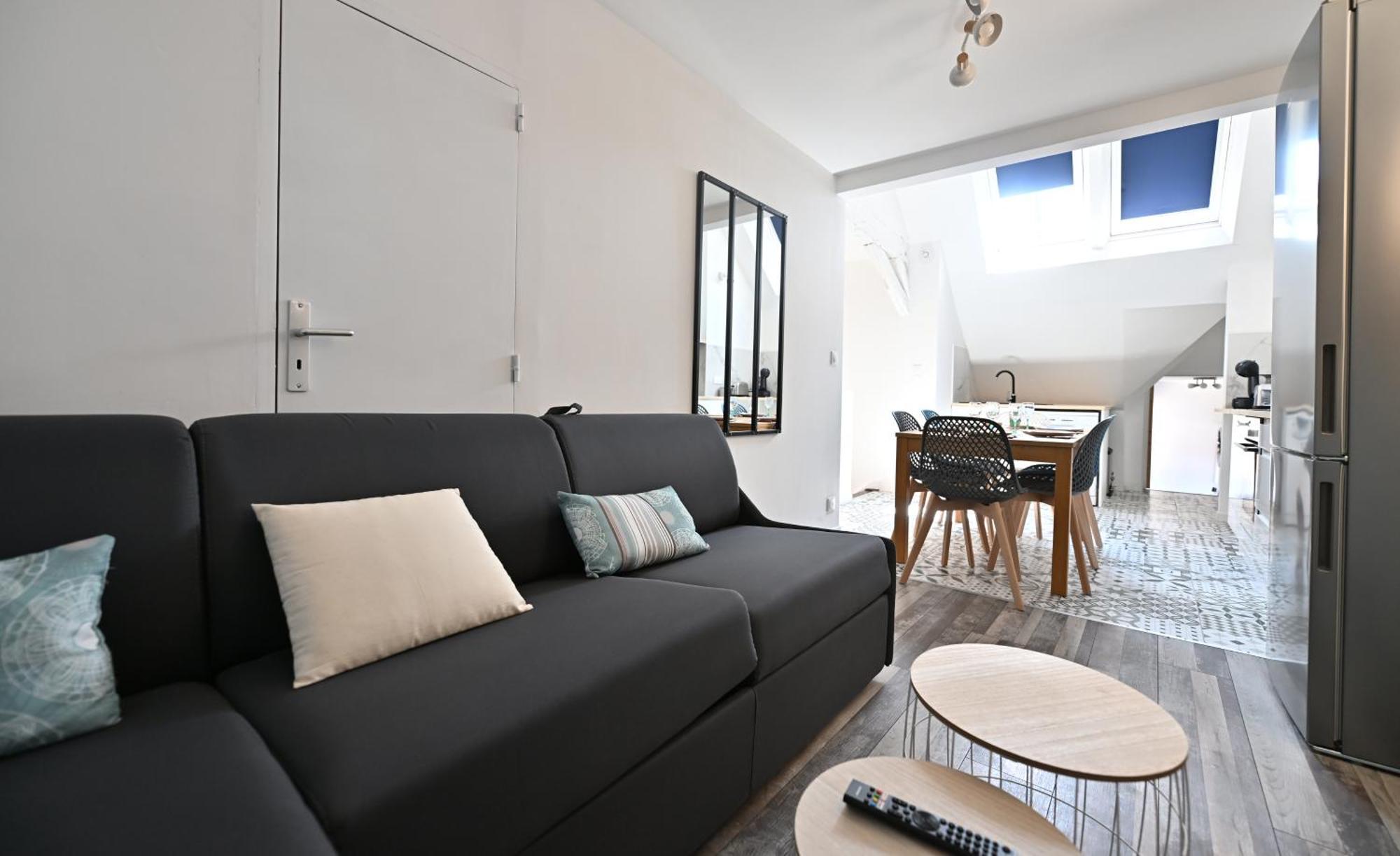 3 Appartements Premium Au Pied De La Cathedrale - Hypercentre Sens Bilik gambar