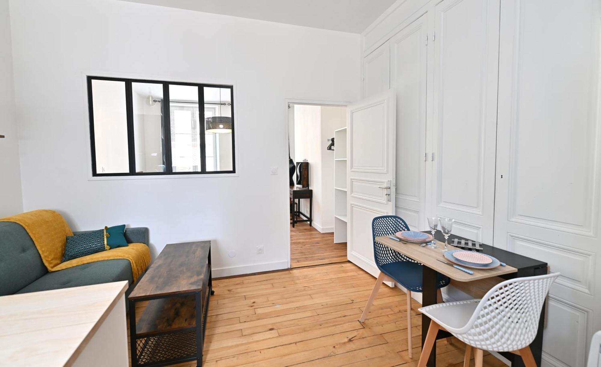 3 Appartements Premium Au Pied De La Cathedrale - Hypercentre Sens Bilik gambar